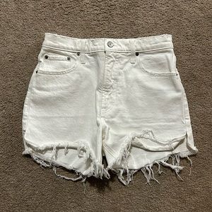 Abercrombie white shorts!